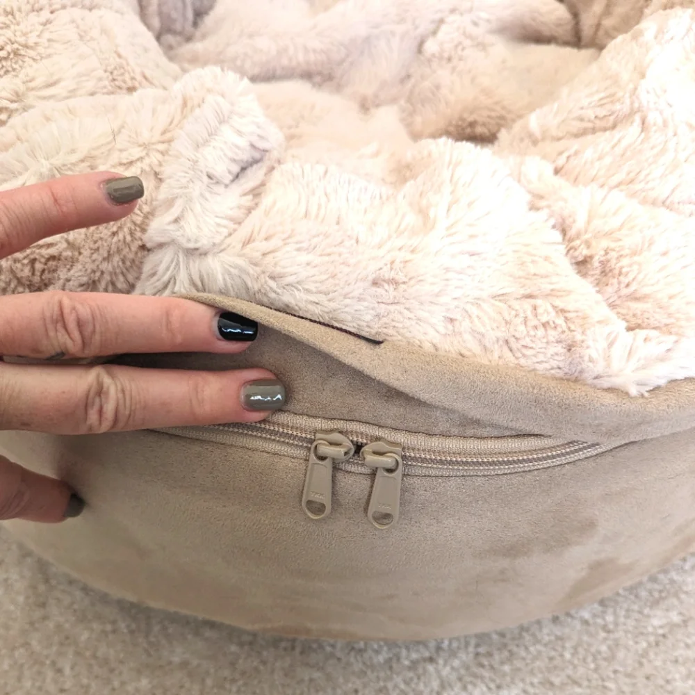 Kirkland Signature Small Dog Bed - Picture 3 of 4